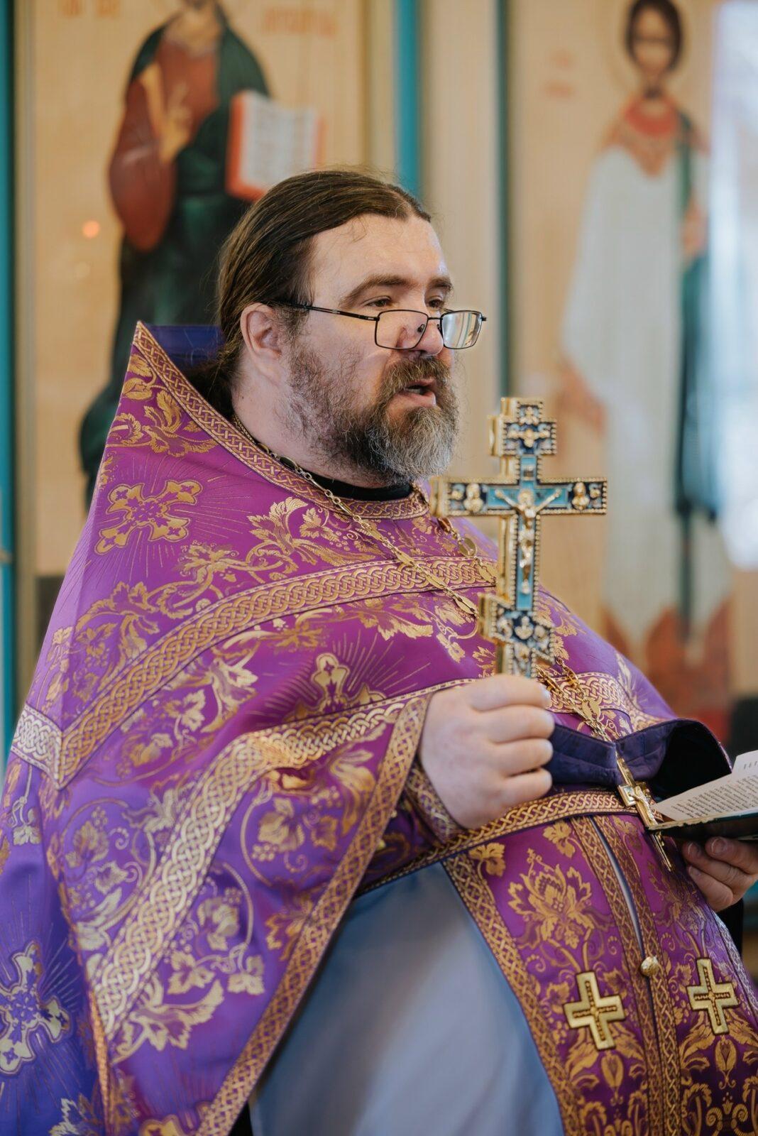 13 декабря свои именины празднует клирик нашего храма- отец Андрей Зубарев!