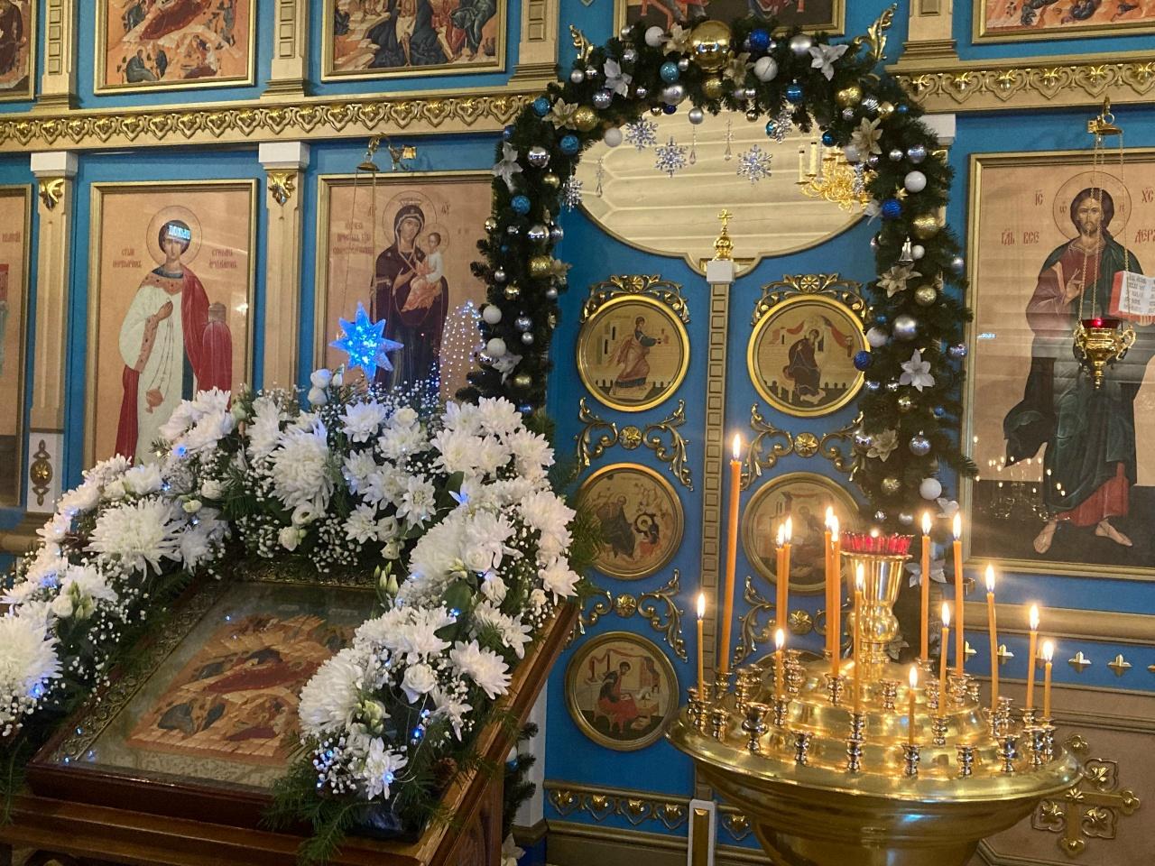 7 января 2025 г. Рождество Христово!Ночная Литургия в храме в честь иконы Божией Матери «Скоропослушница».